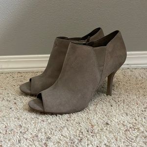 Nine West Abbyo Suede Peep Toe Booties